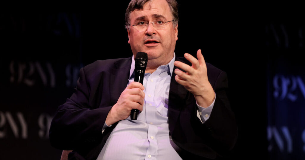 Investor Reid Hoffman to Leave Microsoft’s Board of Directors
