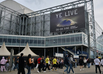 Despite Protest, Ye Takes the Stage for Thousands of European Fans