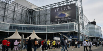 Despite Protest, Ye Takes the Stage for Thousands of European Fans