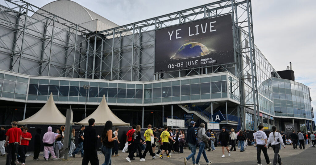 Despite Protest, Ye Takes the Stage for Thousands of European Fans