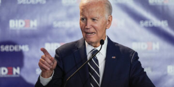 The Bidens Return to the Stage: Online, in Bookstores and at a Best Western in South Dakota