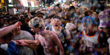 17 Arrested, 1 Officer Injured in N.Y.C. Celebrations of Knicks’ Game 2 Win