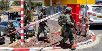Gunman Kills at Least One in Attack on Central Israel