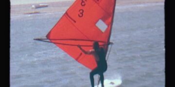 Hoyle Schweitzer, Who Brought Windsurfing to the Masses, Dies at 93