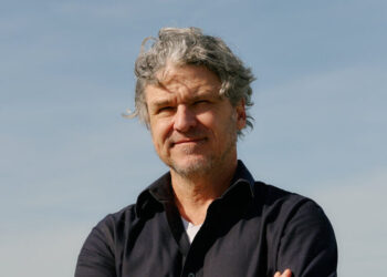 Dave Eggers Returns to Form in ‘Contrapposto’