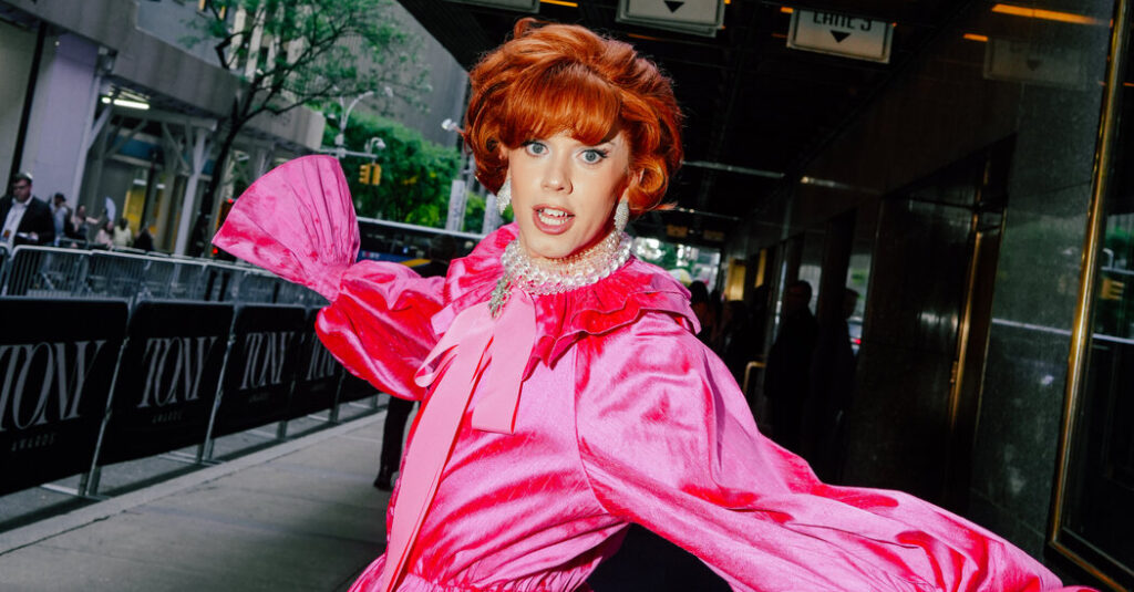 10 Unforgettable Looks at the Tony Awards