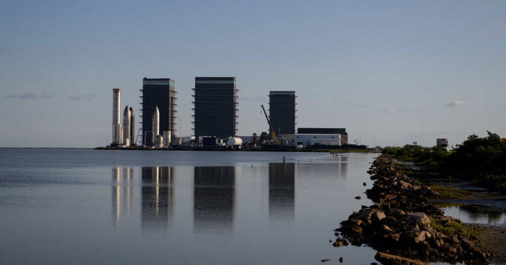 How Banks Are Using SpaceX to Woo the Superrich