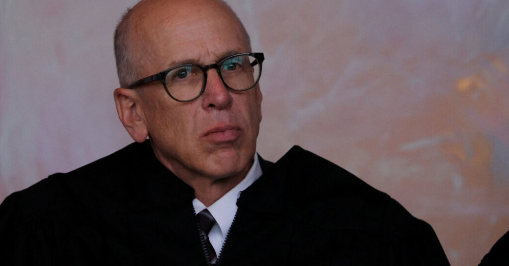 Judge Throws Out Policy Imposing $100,000 Fees for Skilled Worker Visas