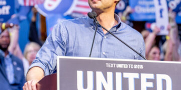 Why Everyone Wants Jon Ossoff to Run for President