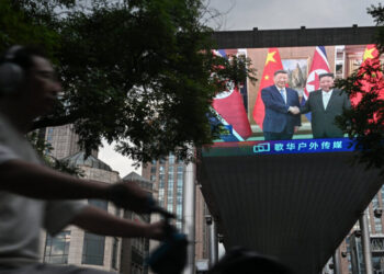 China Reasserts Itself, to Contain North Korea’s Tilt Toward Russia