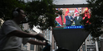 China Reasserts Itself, to Contain North Korea’s Tilt Toward Russia