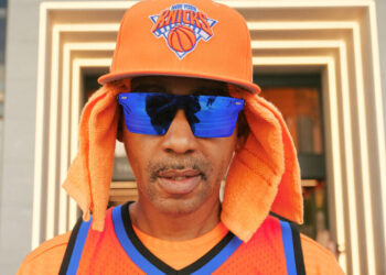 These Knicks Fans Show Out in Style