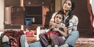 In This Timely Play, a Ghost Haunts War-Torn Iran