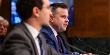 Hopes Dim for Renewing Spy Law as Trump Digs In on Bill Pulte