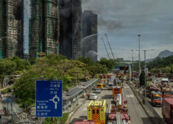Hong Kong Charges 7 People and 2 Companies Over Deadly Apartment Fire