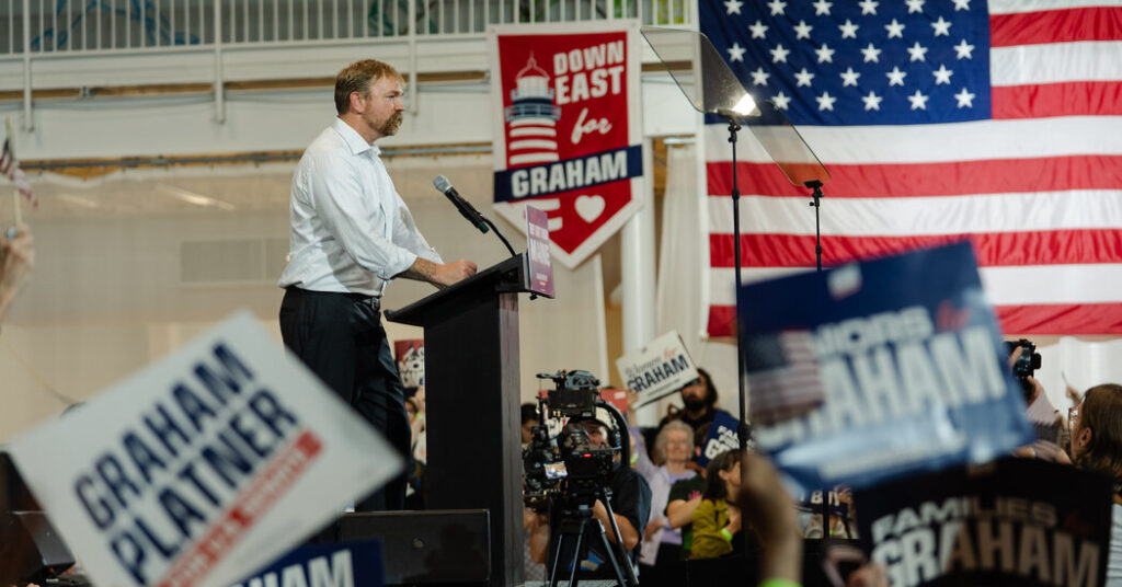 The Battle for the Senate Could Come Down to Hopes and Fears in Maine