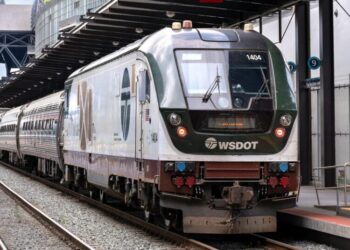 Amtrak Speeds Up Border Crossing Between World Cup Cities