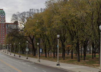 Burning Cross Is Found in Downtown Chicago Park