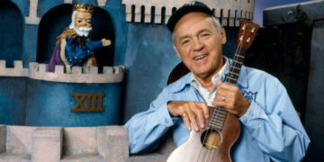 Joe Negri, Handyman and Music Maestro on ‘Mister Rogers,’ Dies at 99