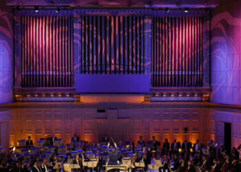 Boston Symphony, in Crisis Over Conductor’s Dismissal, Concedes Mistakes
