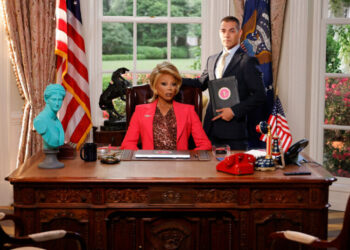 ‘Stop! That! Train!’ Review: Gleefully Going Off the Rails
