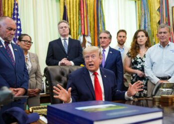 Trump, in Latest Pivot, Retracts Threat to Strike Iran Again and Widen the War