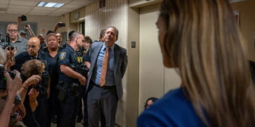 Lander, Running for Congress, Found Not Guilty After ICE Facility Arrest