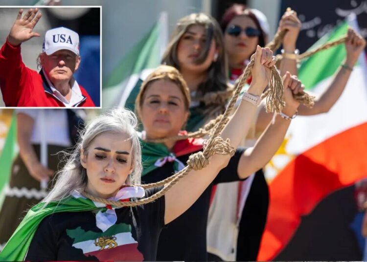 Trump urges Democrats, ‘unpatriotic Republicans’ to ‘sit back and relax’ over Iran war talks: ‘It will all work out well in end’