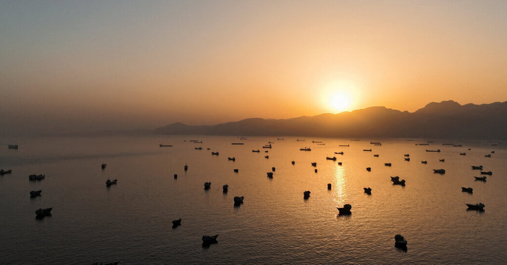 Ships Stranded by War Face Costly Dilemma: Wait It Out or Risk Attack