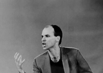 Charles Dennis, a Founder of the Avant-Garde Space P.S. 122, Dies at 77