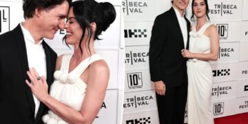 Katy Perry and Justin Trudeau make their relationship red-carpet official