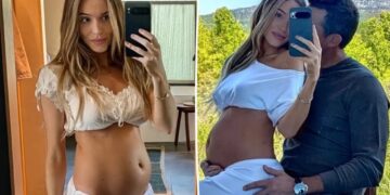 Pregnant Alex Cooper breaks silence on rumors of ‘marital issues’ with Matt Kaplan
