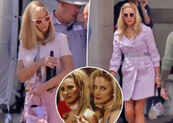 Lisa Kudrow and Mira Sorvino spotted filming highly anticipated ‘Romy and Michele’ sequel