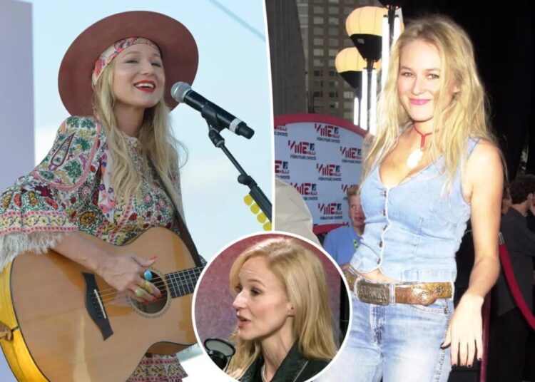 Jewel reveals how shoplifting addiction during homelessness almost destroyed her