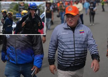 ‘Thug’ Venezuelan leader with $25M price on his head seen berating US earthquake rescue team