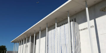 At the Kennedy Center, a Name Change Shrouded in Uncertainty