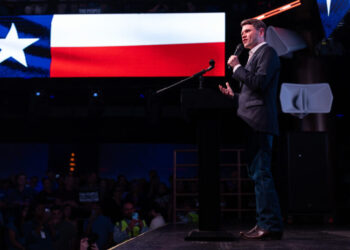 Talarico Plays Up Spurs’ Past Glory in Campaign Ad Aimed at Texas Voters