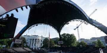 Merger Cleared, David Ellison to Join Trump at U.F.C. Bout