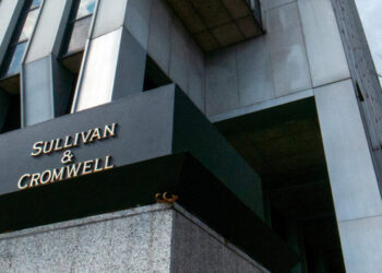Trump Again Picks Personal Lawyer for a Top Job, as U.S. Attorney in Manhattan