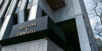 Trump Again Picks Personal Lawyer for a Top Job, as U.S. Attorney in Manhattan