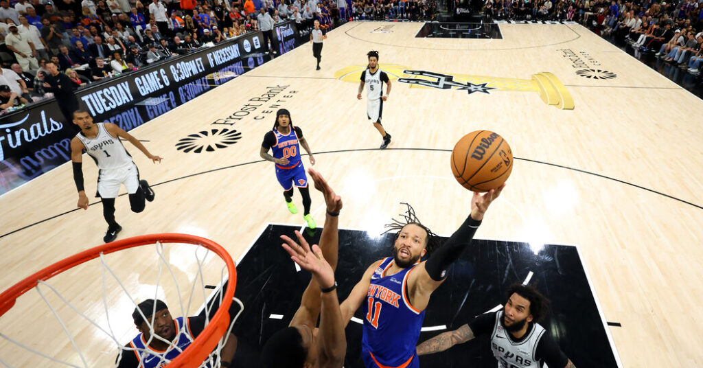 ‘A Lifetime Dream’: Knicks Fans Celebrate from New York City to Texas