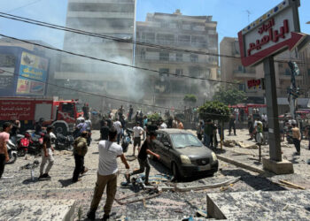 Israel Strikes Beirut Outskirts as Fighting With Hezbollah Escalates