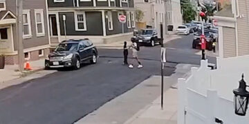 14-Year-Old Is Charged With Armed Robbery of Boston Lemonade Stand
