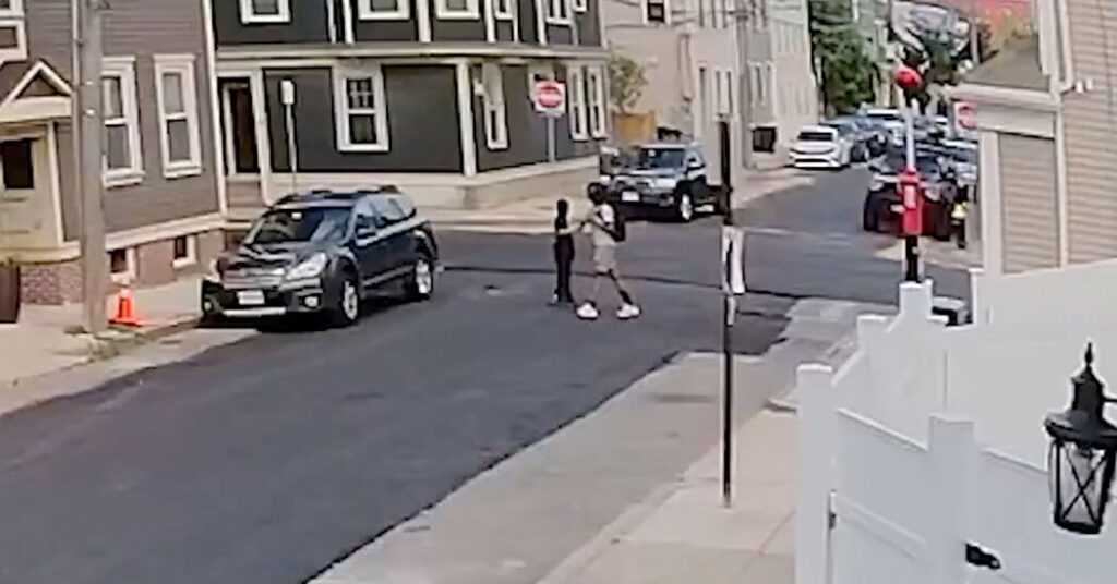 14-Year-Old Is Charged With Armed Robbery of Boston Lemonade Stand
