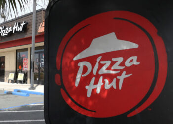 Pizza Hut Sold to Two Firms for $2.7 Billion