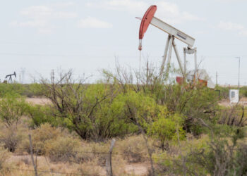 Oil Prices Continue to Fall as Traders Assess U.S.-Iran Deal