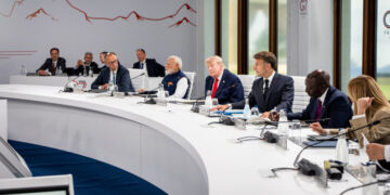 After a Bitter Split, European Leaders Play Nice With Trump