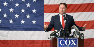 Democrats Keep Helping Out This Far-Right Maryland Republican
