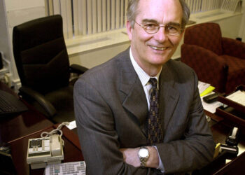 Gregory Williams, Academic With an Uncommon Perspective on Race, Dies at 82