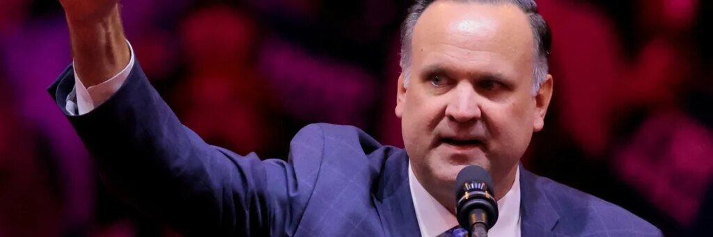 Trump adviser’s cryptic five-word post triggers overnight QAnon spiral